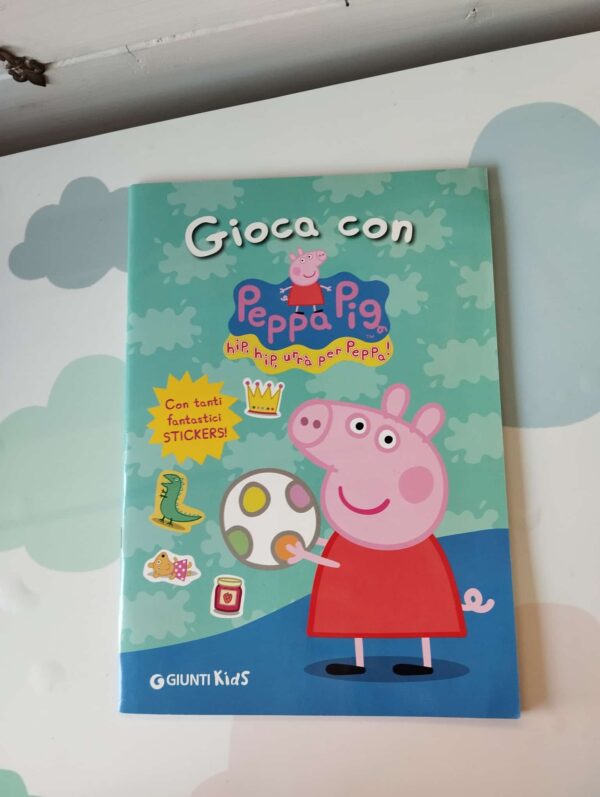 Libro Gioca con Peppa pig con stickers NUOVO